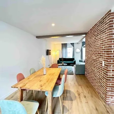 Extraordinary Duplex In Paris * Montreuil (Seine-Saint-Denis)